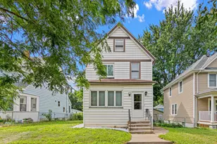 822 Charles Ave, Saint Paul, MN 55104 - Photo 2