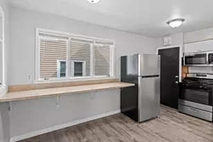 822 Charles Ave, Saint Paul, MN 55104 - Photo 4
