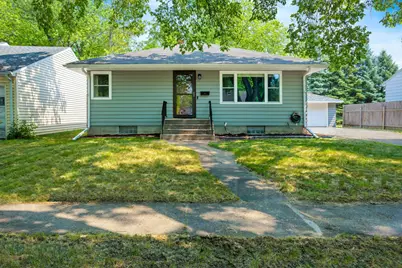 1124 10 1/2 Street N, Moorhead, MN 56560 - Photo 1
