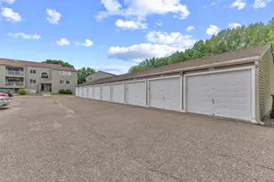1225 Ferndale St N, Maplewood, MN 55119 - Photo 18
