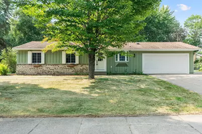 9665 106th Avenue N, Maple Grove, MN 55369 - Photo 2