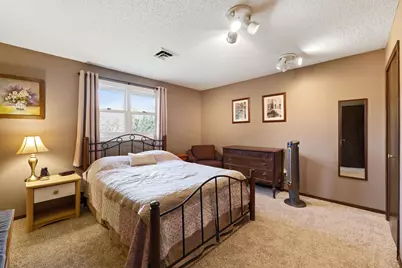 5330 Pine Cone Lane, Carver, MN 55315 - Photo 10