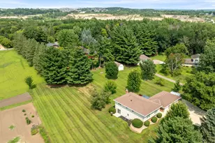 5330 Pine Cone Ln, Carver, MN 55315 - Photo 30