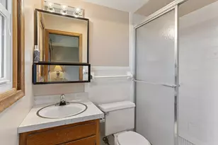 9908 Oxborough Rd, Bloomington, MN 55437 - Photo 24