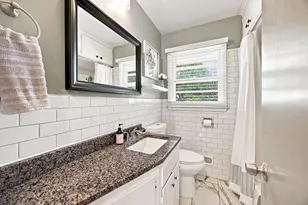 5719 Northport Dr, Brooklyn Center, MN 55429 - Photo 18