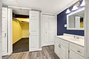 5719 Northport Dr, Brooklyn Center, MN 55429 - Photo 26