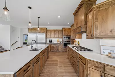 7027 182nd Street W, Lakeville, MN 55044 - Photo 4