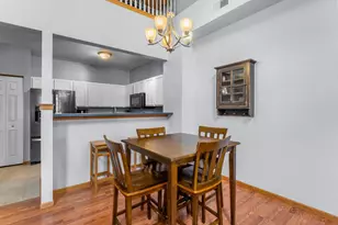 1781 Colonial St, Shakopee, MN 55379 - Photo 8