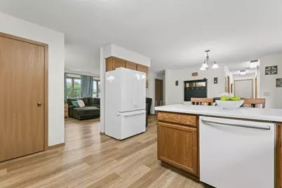 430 9th Street E, Hector, MN 55342 - Photo 6