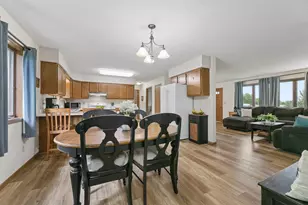 430 9th St E, Hector, MN 55342 - Photo 6