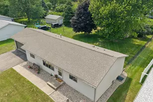 430 9th St E, Hector, MN 55342 - Photo 34