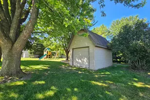430 9th St E, Hector, MN 55342 - Photo 40