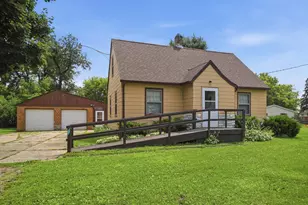 26756 540th Ave, Lansing, MN 55950 - Photo 1