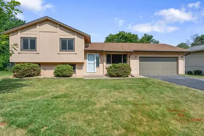 3819 Lodestone Lane, Eagan, MN 55122 - Photo 2