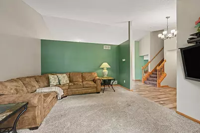 8695 Jorgensen Avenue S, Cottage Grove, MN 55016 - Photo 6