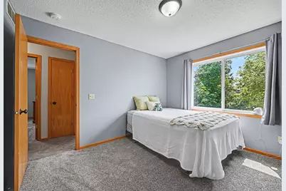 8695 Jorgensen Avenue S, Cottage Grove, MN 55016 - Photo 28