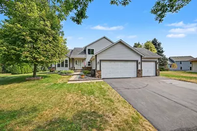 8695 Jorgensen Avenue S, Cottage Grove, MN 55016 - Photo 2
