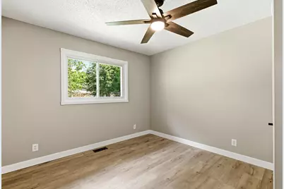 2781 Oakview Lane, Monticello, MN 55362 - Photo 14