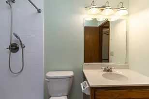16211 Flagstaff Ct S, Lakeville, MN 55068 - Photo 10