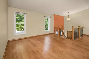 16211 Flagstaff Ct S, Lakeville, MN 55068 - Photo 4