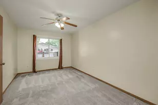 16211 Flagstaff Ct S, Lakeville, MN 55068 - Photo 8