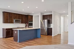 11756 Upper 31st St N, Lake Elmo, MN 55042 - Photo 6