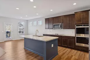 11756 Upper 31st St N, Lake Elmo, MN 55042 - Photo 8