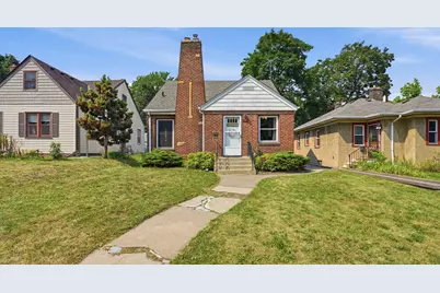 1197 McLean Avenue, Saint Paul, MN 55106 - Photo 1
