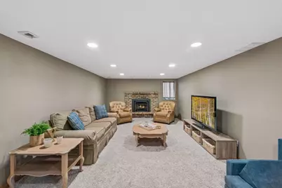 18015 19th Avenue N, Plymouth, MN 55447 - Photo 34