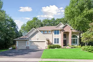 9260 Red Oak Dr, Victoria, MN 55386 - Photo 2
