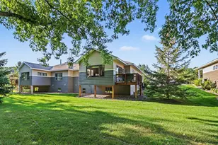 2047 Goodview Ave N, Oakdale, MN 55128 - Photo 26