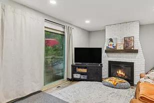 169 Bordeaux Ct, Woodbury, MN 55125 - Photo 8