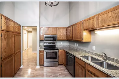 3590 Blue Jay Way #201, Eagan, MN 55123 - Photo 8