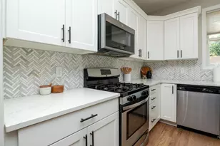 4101 James Ave N, Minneapolis, MN 55412 - Photo 14