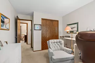 266 Cardinal Ct, Chaska, MN 55318 - Photo 22