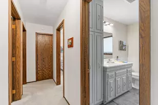 266 Cardinal Ct, Chaska, MN 55318 - Photo 16