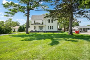 201 8th Ave NW, Kasson, MN 55944 - Photo 1