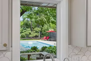 2237 Edgcumbe Rd, Saint Paul, MN 55116 - Photo 34