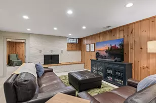 2237 Edgcumbe Rd, Saint Paul, MN 55116 - Photo 54