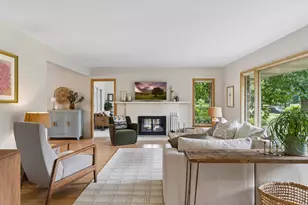 2237 Edgcumbe Rd, Saint Paul, MN 55116 - Photo 12