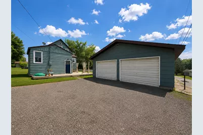 302 Mitchell Street, Coleraine, MN 55722 - Photo 22
