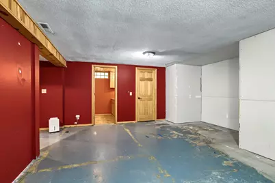 521 E 3rd Street, New Richmond, WI 54017 - Photo 24