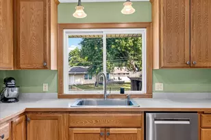 2682 5th St NW, New Brighton, MN 55112 - Photo 8