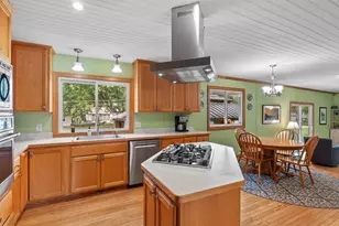 2682 5th St NW, New Brighton, MN 55112 - Photo 8