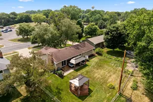 2682 5th St NW, New Brighton, MN 55112 - Photo 2