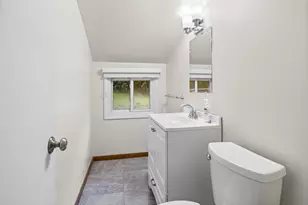 8236 Queen Ave S, Bloomington, MN 55431 - Photo 24