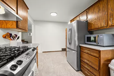 8236 Queen Avenue S, Bloomington, MN 55431 - Photo 14