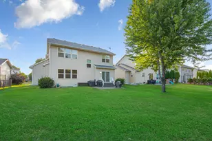 12609 Quemoy St NE, Blaine, MN 55449 - Photo 8