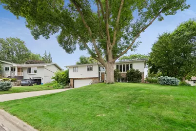 725 W 1st Street, Waconia, MN 55387 - Photo 14