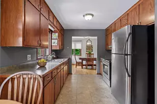 725 W 1st St, Waconia, MN 55387 - Photo 22